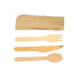 Kit couvert en bois avec pochette Unité Paquet Taille 16 cm Couleur Naturel  Contient Couteau; Fourchette Dimension L20 × H6,9 cm Quantité 50